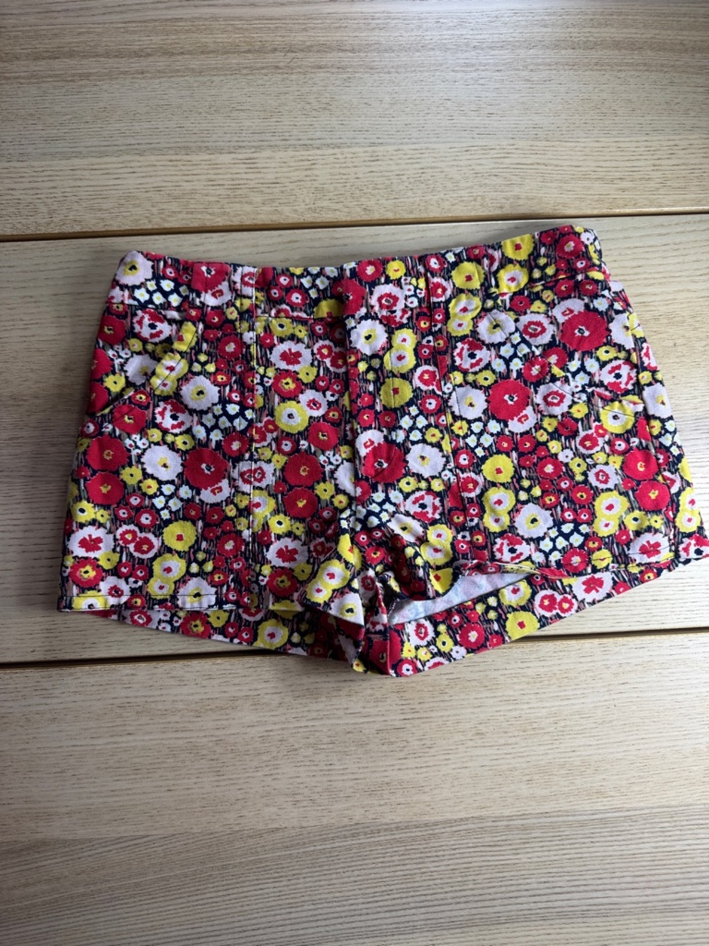 Kate Spade Saturday Floral High Waisted Shorts Red Yellow White Size 00